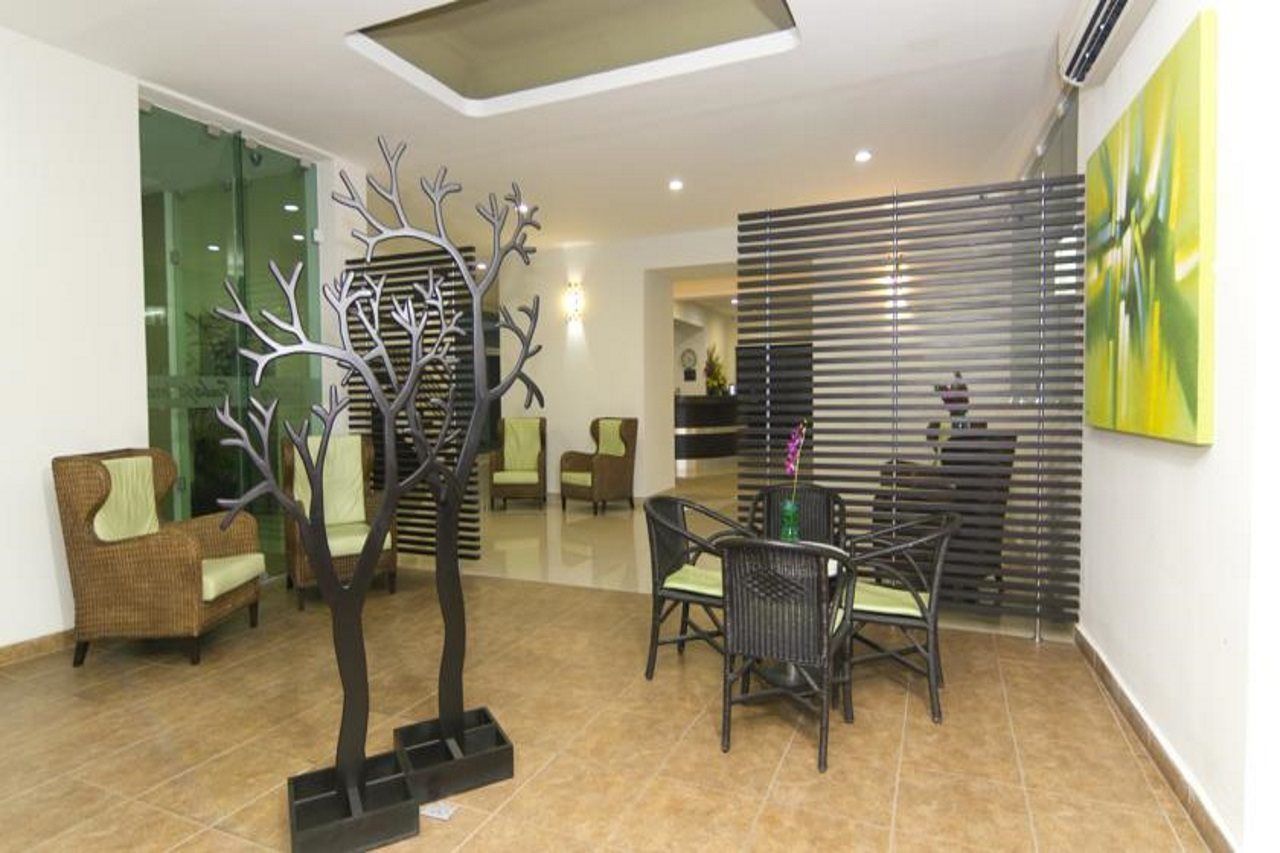 Hotel Embajadores Merida Exterior photo